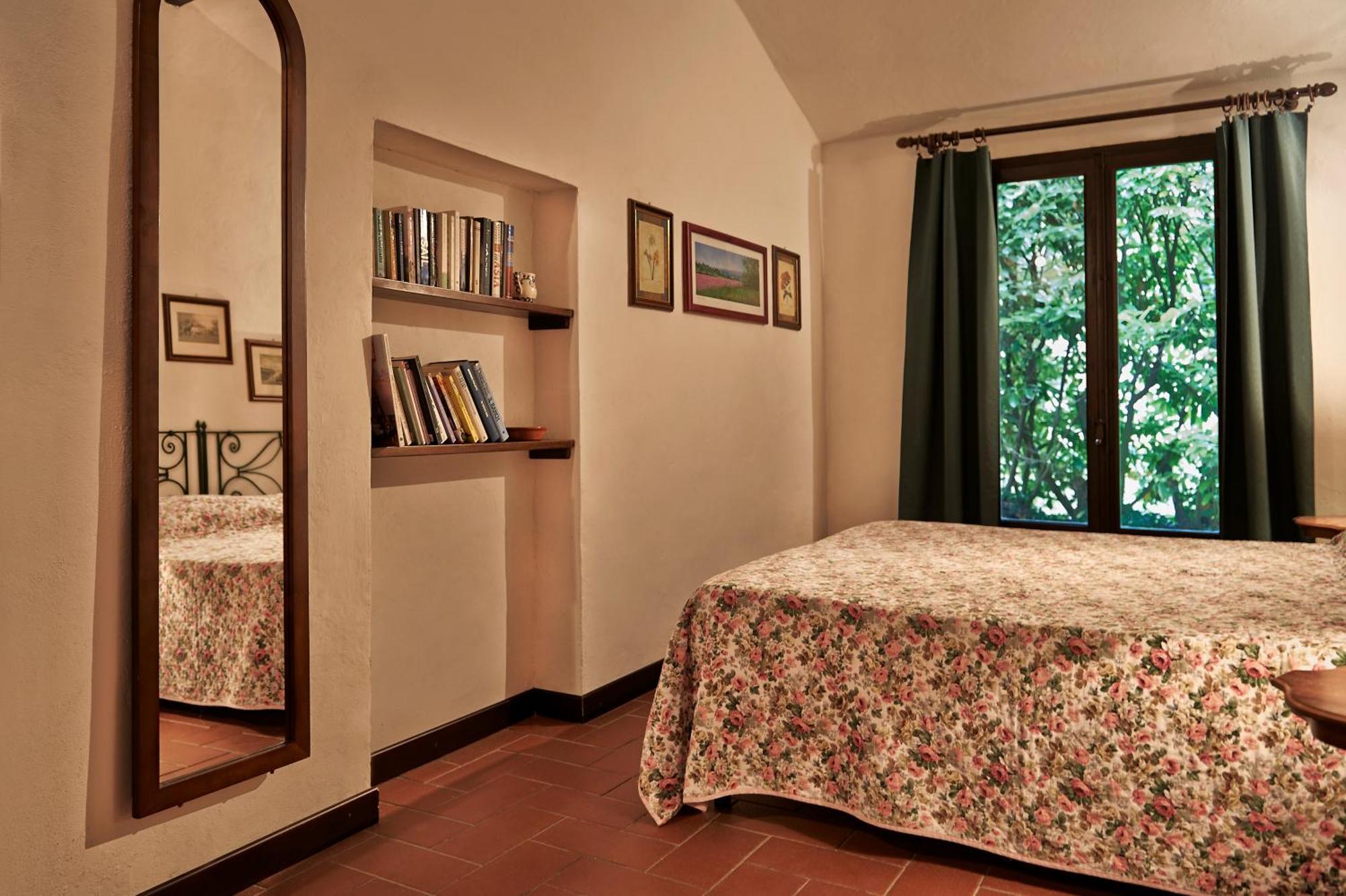 Colle Val D'Elsa - Agriturismo Bardeggiano 部屋 写真